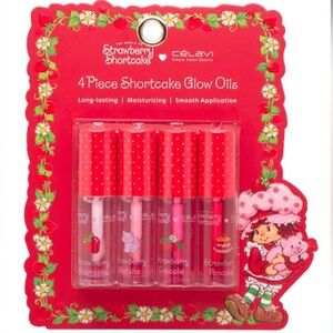 CÉLAVI Strawberry Shortcake Glow Oils Lip Oil Set